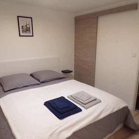 Appartement 2/4 Pers, 44M2, Hypercentre. Lons-le-Saunier Buitenkant foto